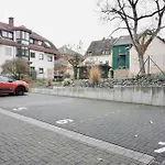 Gemuetliches 1 Schlafzimmer Mit Balkon & Privatem Stellplatz Fuer Bis Zu 4 Personen Unmittelbar An Der Mosel Apartmán Koblenc