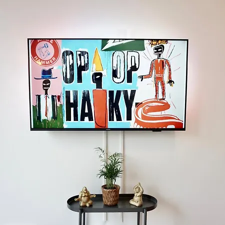 Gemuetliches 1 Schlafzimmer Mit Balkon & Privatem Stellplatz Fuer Bis Zu 4 Personen Unmittelbar An Der Mosel Apartment Koblenz (Rhineland-Palatinate)