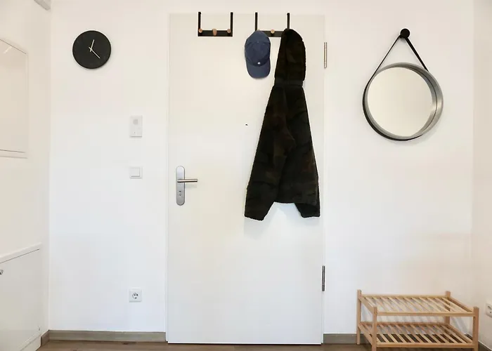 Apartamento Gemuetliches 1 Schlafzimmer Mit Balkon & Privatem Stellplatz Fuer Bis Zu 4 Personen Unmittelbar An Der Mosel Coblença