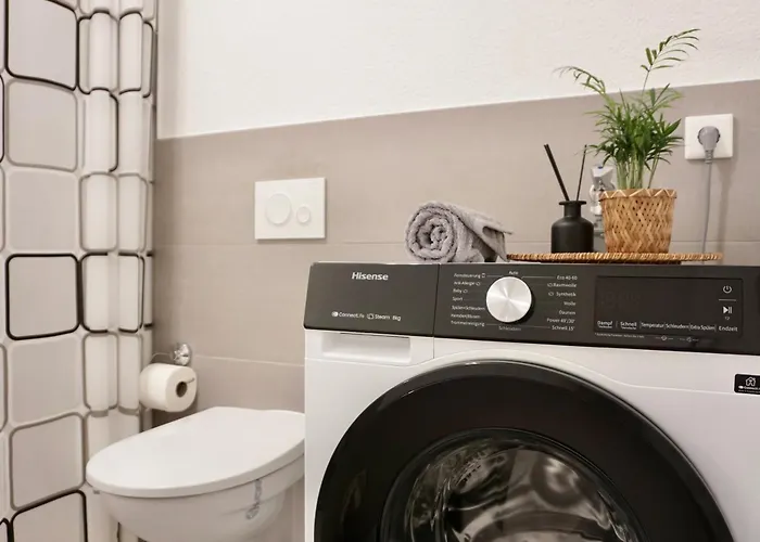 Gemütliches 1 Schlafzimmer Mit Balkon&privatem Stellplatz Für Bis Zu 4 Personen Unmittelbar An Der Mosel Apartment *