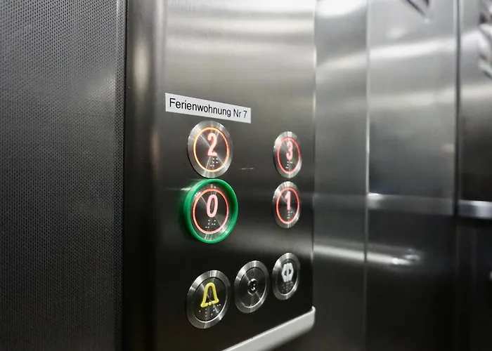 Apartamento Gemuetliches 1 Schlafzimmer Mit Balkon & Privatem Stellplatz Fuer Bis Zu 4 Personen Unmittelbar An Der Mosel